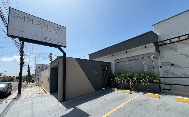 Consultório Dra. Márcia Cuenca/ImplantareOdontoClinic - foto 1