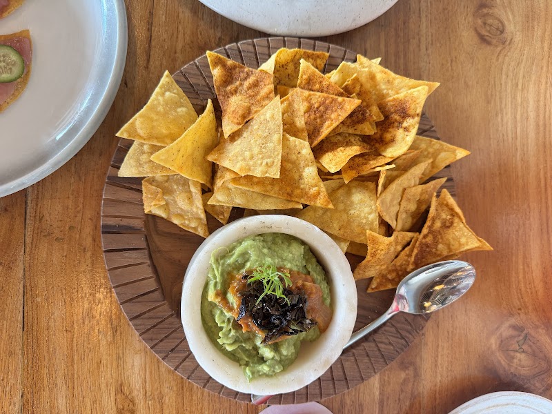 Alegre Bar and Dining photo 8