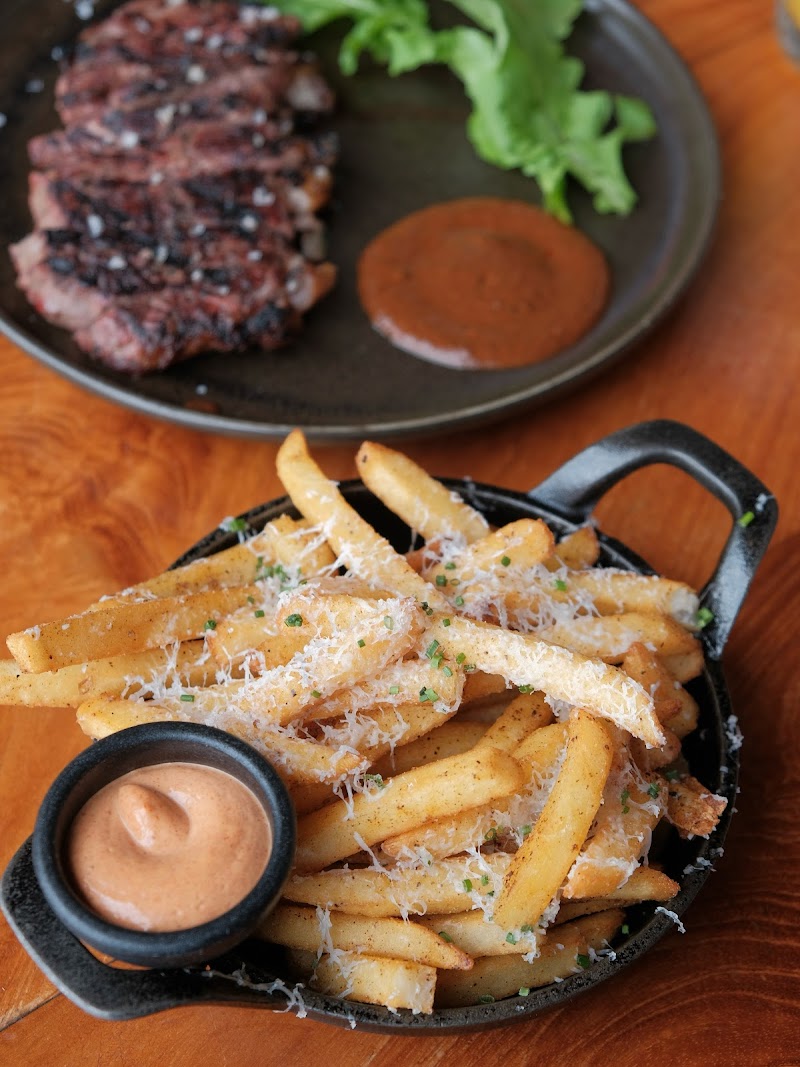 Alegre Bar and Dining photo 10