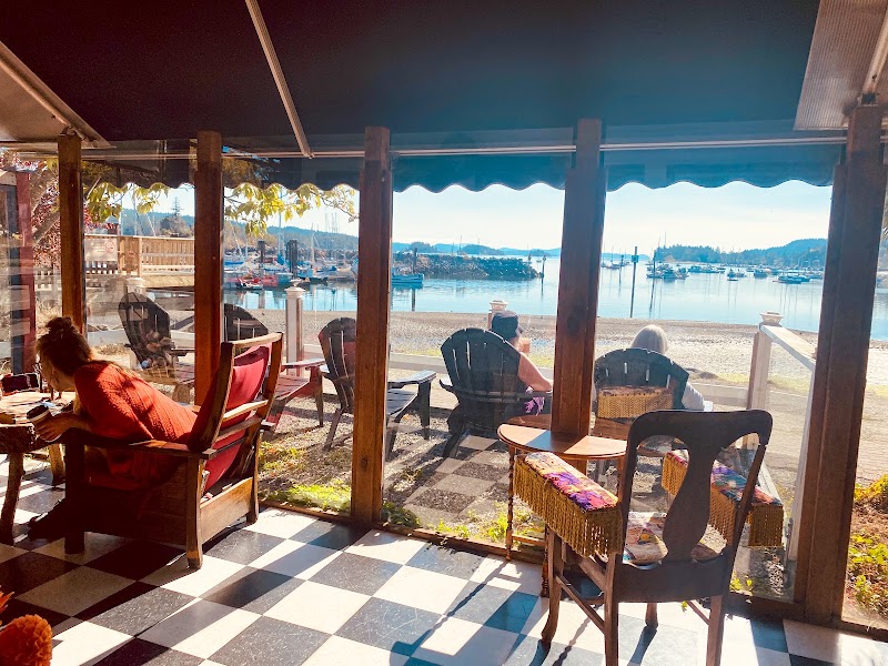 Waterfront Country Cafe photo 1