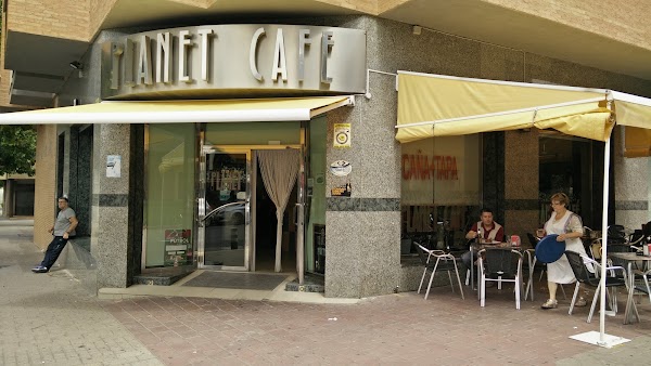 Planet Café