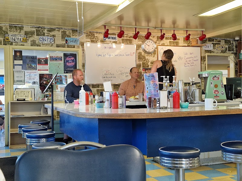 Ideal Cafe photo 2