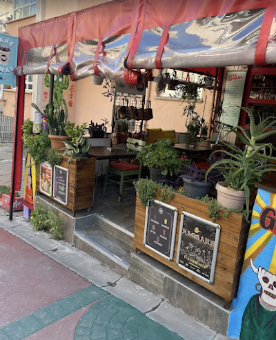 GADA Coffee & Store - Kafe