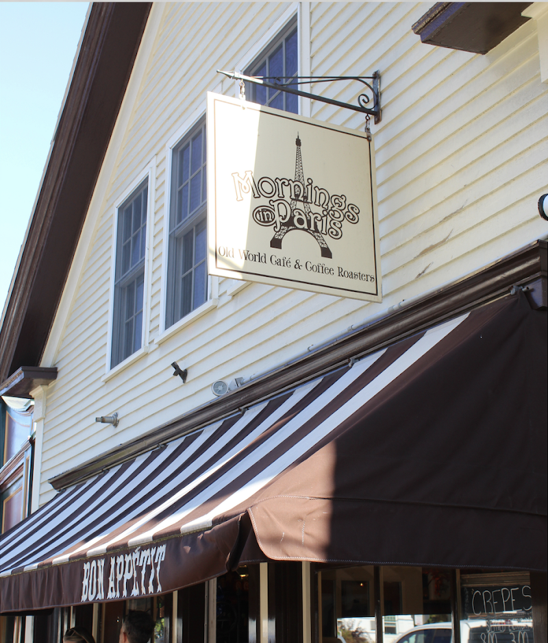 Mornings in Paris photo 1