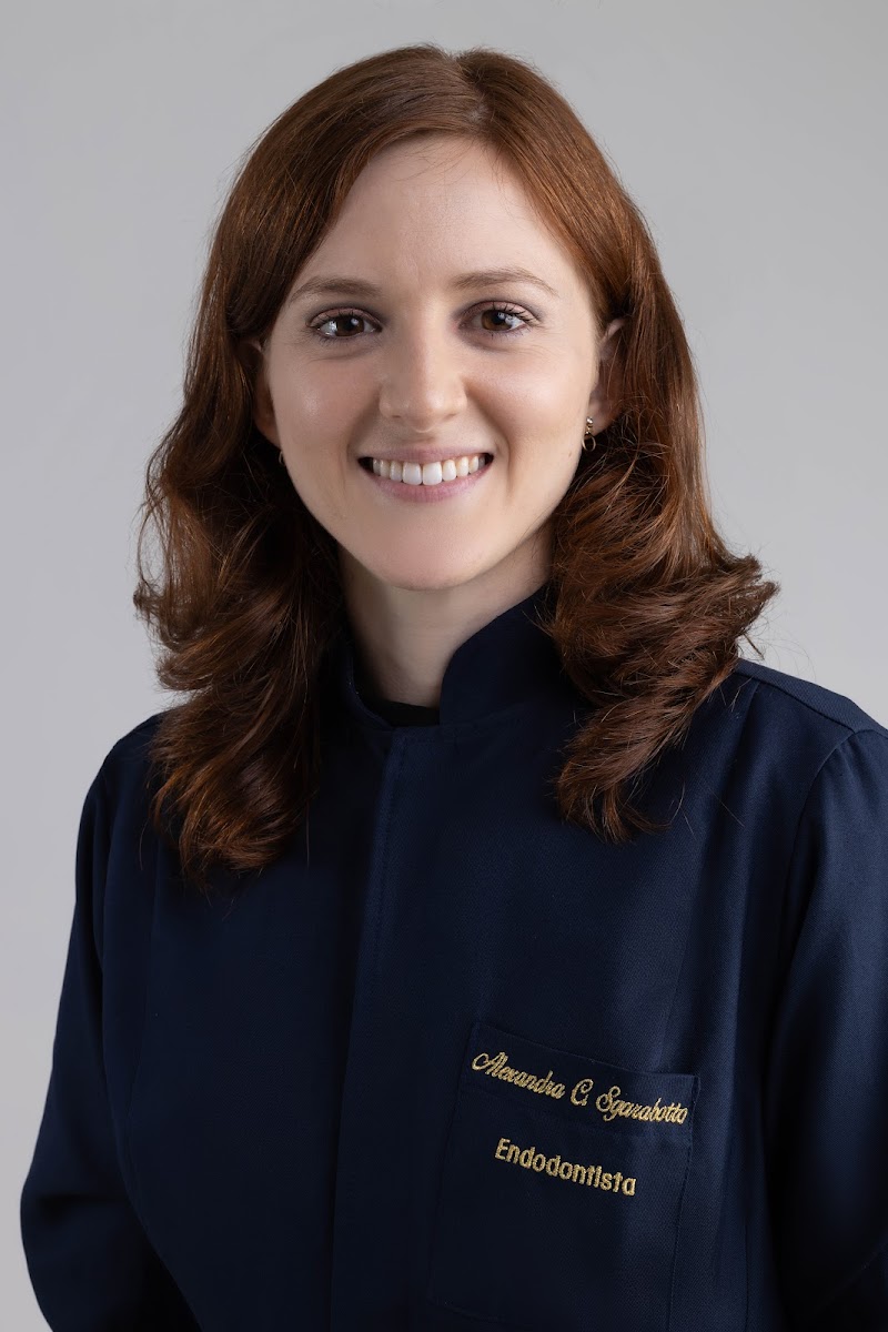 Endodontista Alexandra Sgarabotto