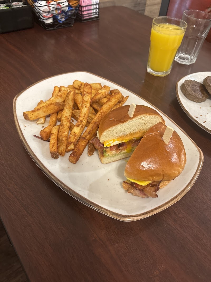 Egg House Cafe photo 3