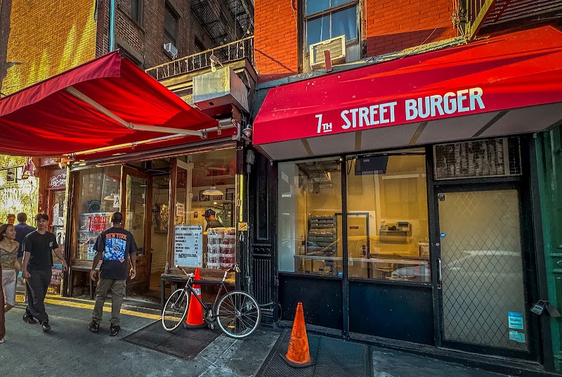 7th Street Burger photo 3