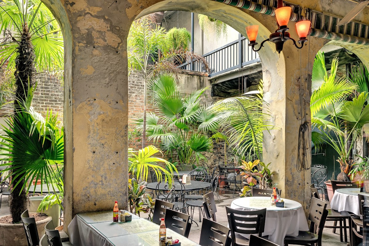 Napoleon House in new-orleans