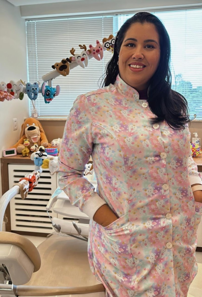 Dra. Rafaella Duarte Odontologia Especializada
