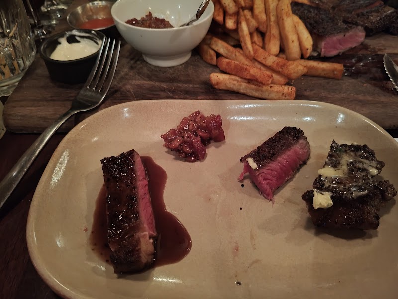 Varnish on King photo 8