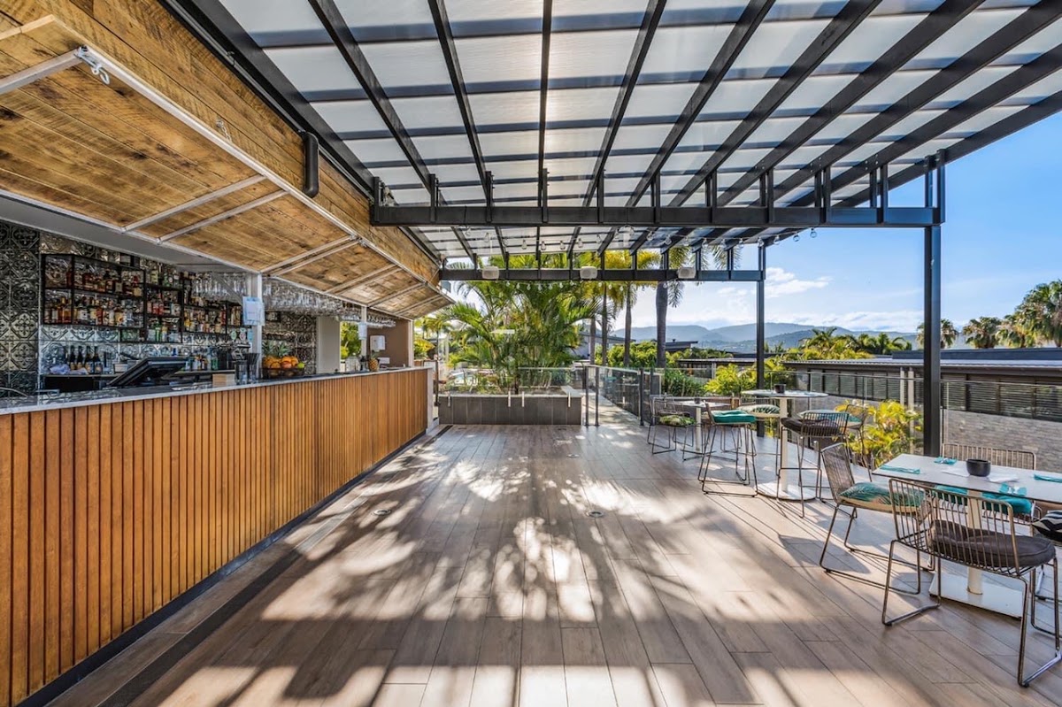 Whisper Gin Bar