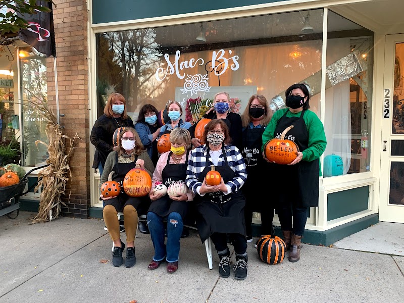 Mae B's Handcrafted photo 3