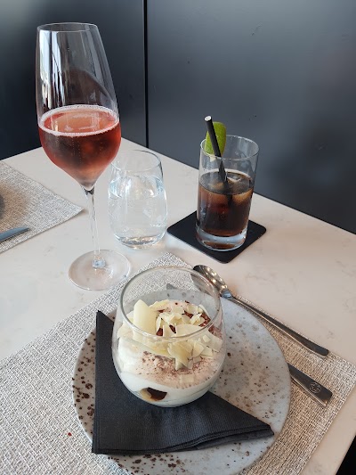 Air Canada Signature Suite — Google photo 6