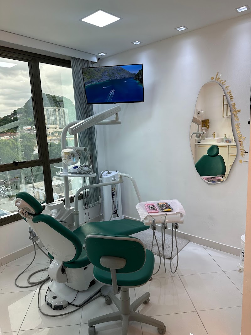 Dra Beatriz Araujo - Cirurgiã Dentista - foto 2