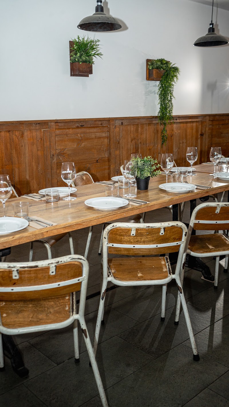 Encasa Restaurant