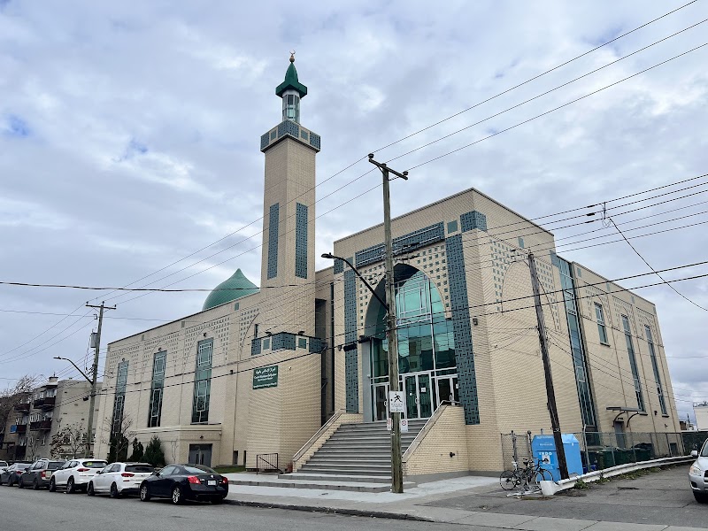 Islamic Centre of Quebec - El Markaz Islami photo 2