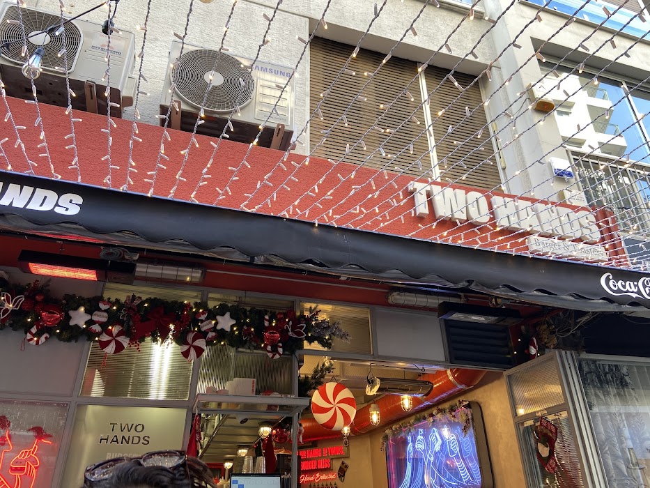 Two Hands Burger & Toastery fotoğraf 1