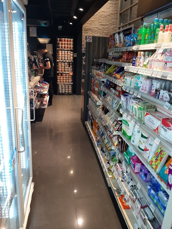 Lawson Convenience Store - Four/NEO