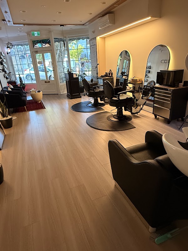 House of handsome Barbershop photo 1