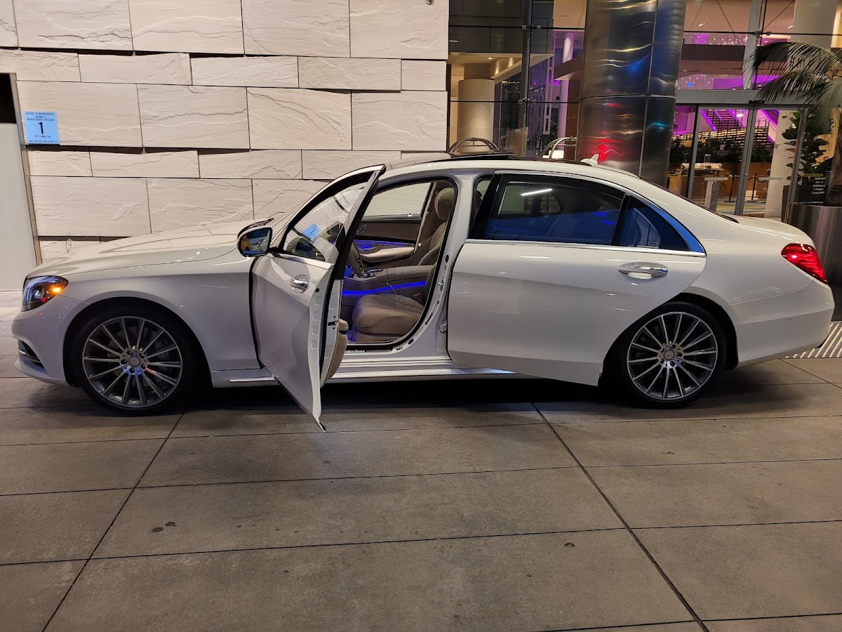 Preferred Chauffeured Limousines llc: Google Places image 2