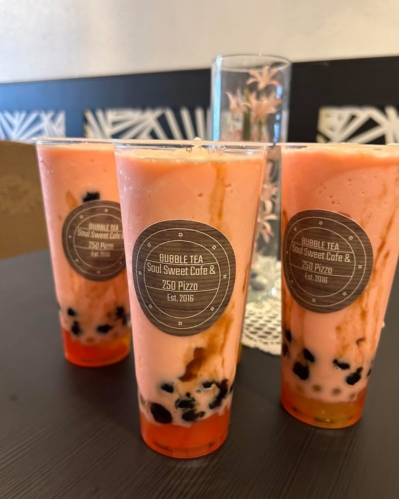 Soul Sweet Cafe & 250 Pizza (Fort Saint John Local 250 Pizza) photo 3