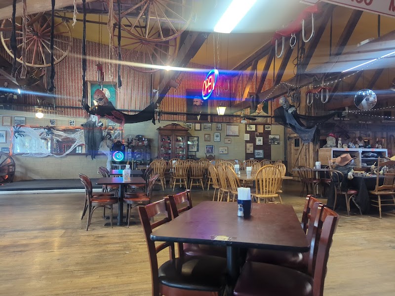 The Bonanza Saloon & Cafe photo 3