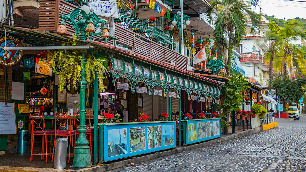 Andale's Restaurant & Bar in puerto-vallarta