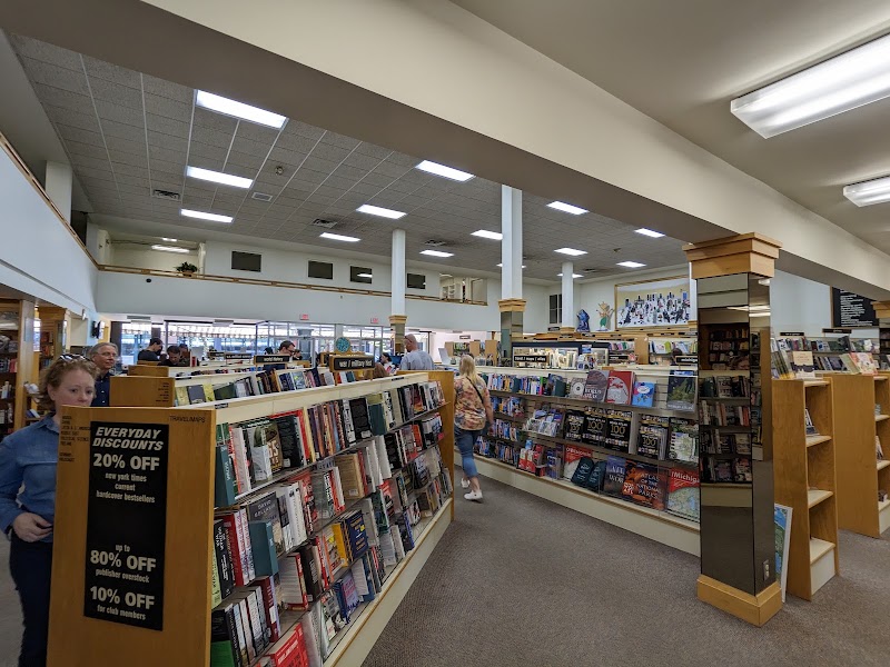 Horizon Books photo 2