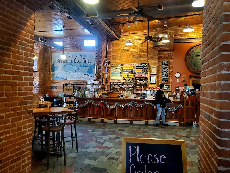 Bell's Eccentric Cafe photo 3