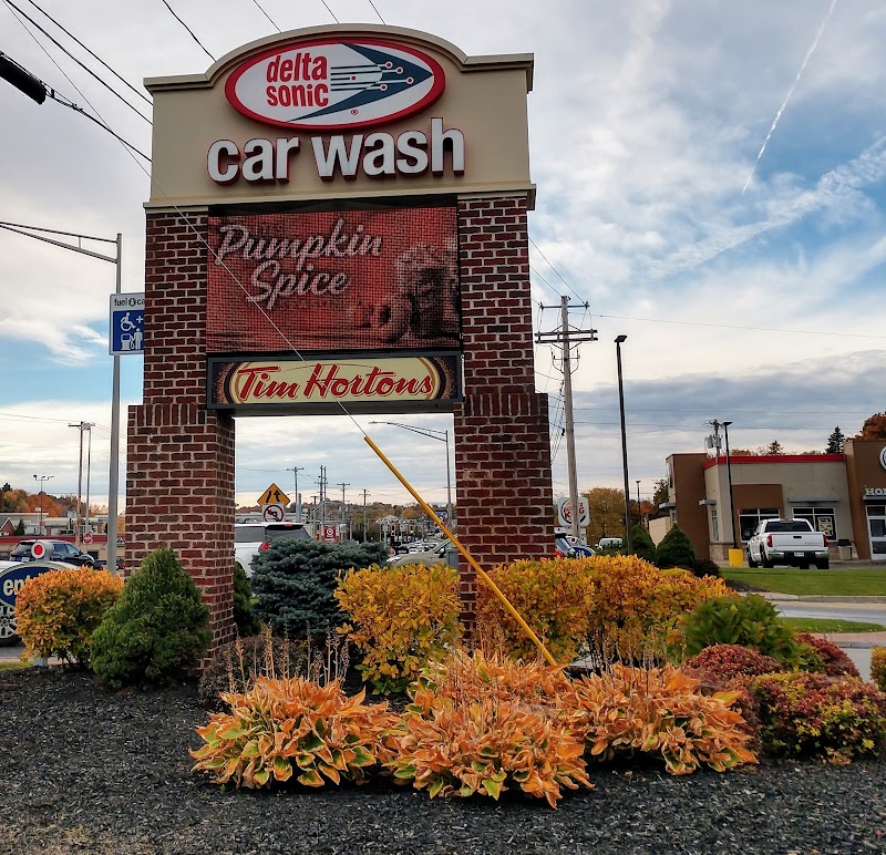 Delta Sonic Car Wash photo 3