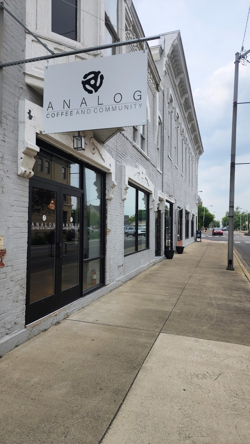 Analog Coffee & Community photo 1
