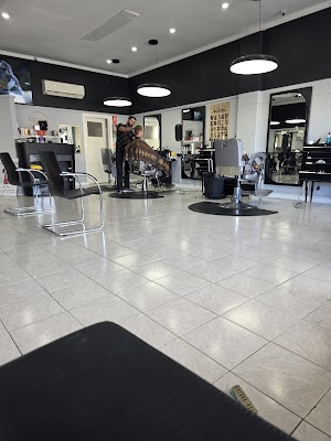Desi Barber perth photo 2
