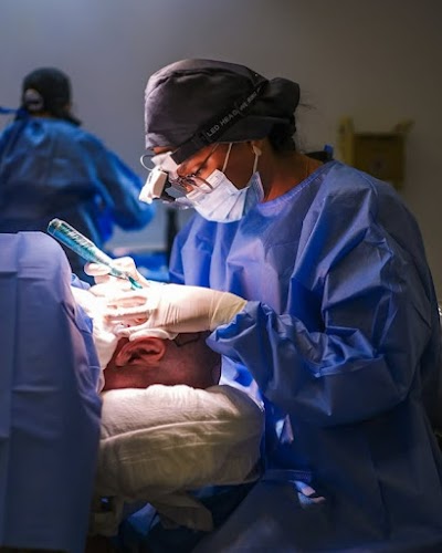 Dra. Andréa Alves | Tricologia e Transplante capilar logo