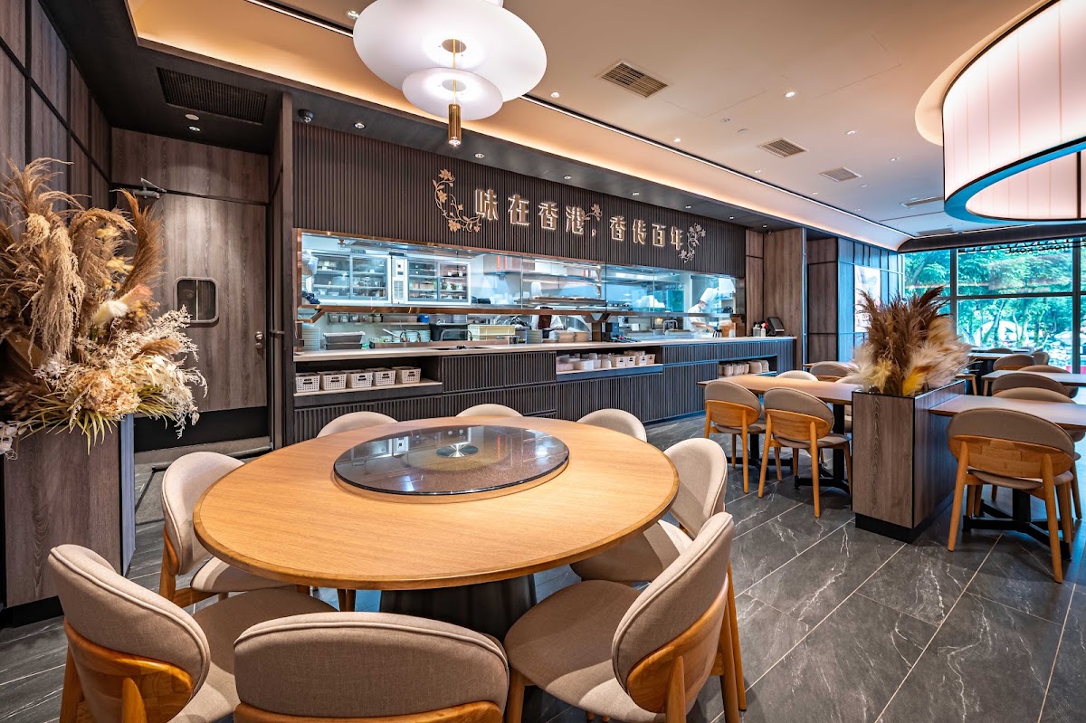 Canton Paradise (Compass One Sengkang)