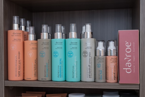 House of Hair - Jenny McCormick photo 3