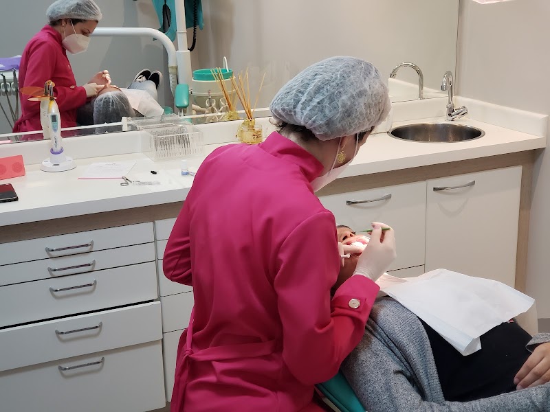 Dra. Simone Rigatti Bueno - foto 3