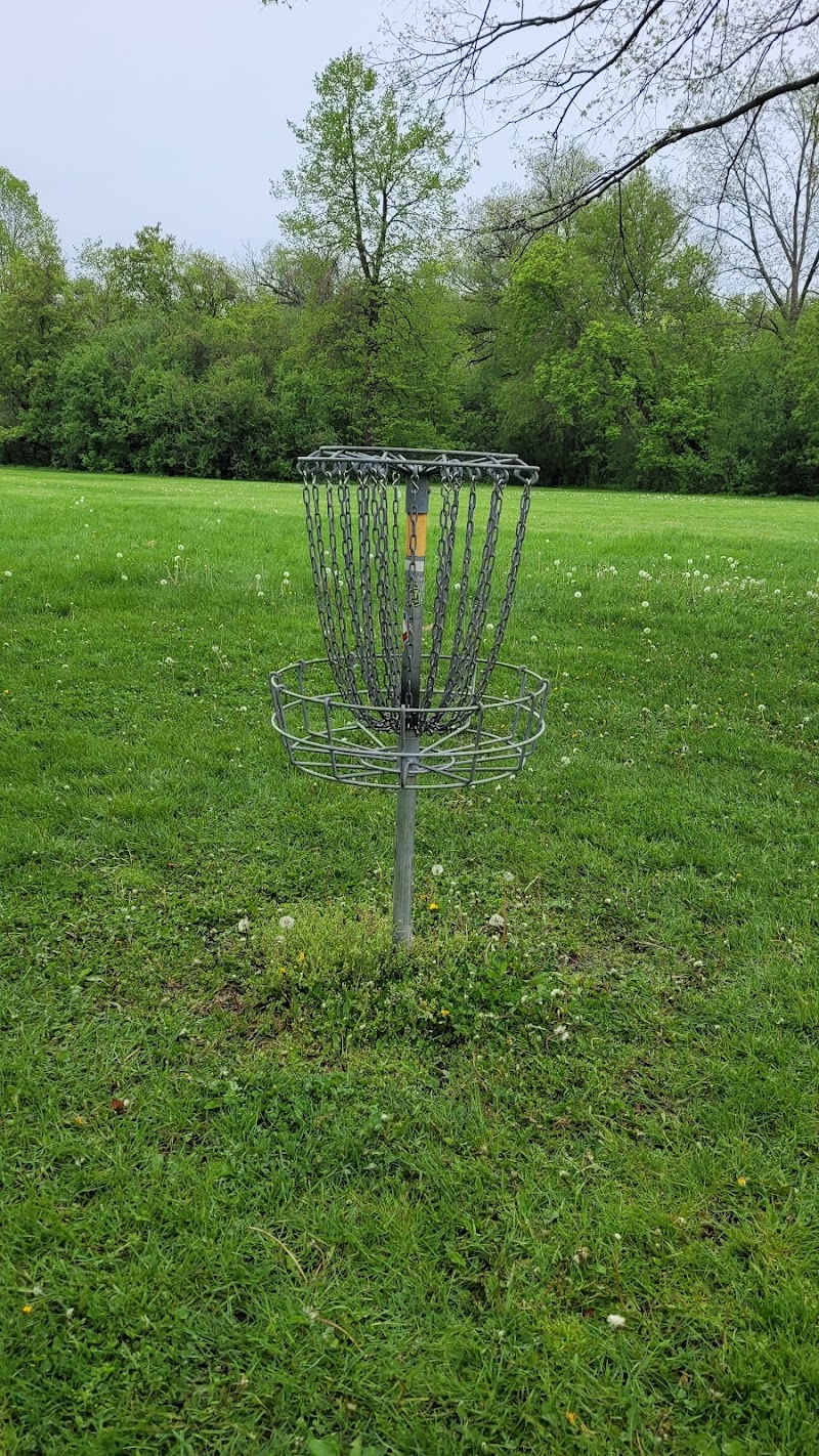 Frisbee Disc Golf photo 3