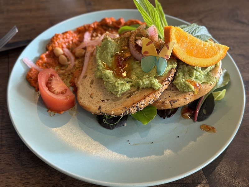 Flora & Fauna photo 5