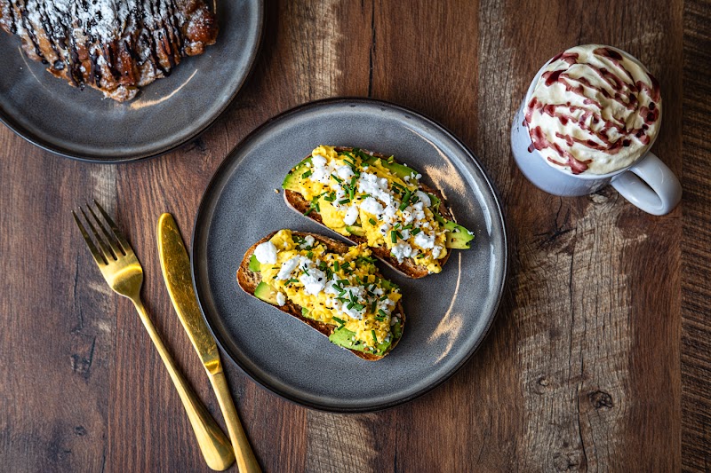 Almond & Oat Coffee Bar photo 5