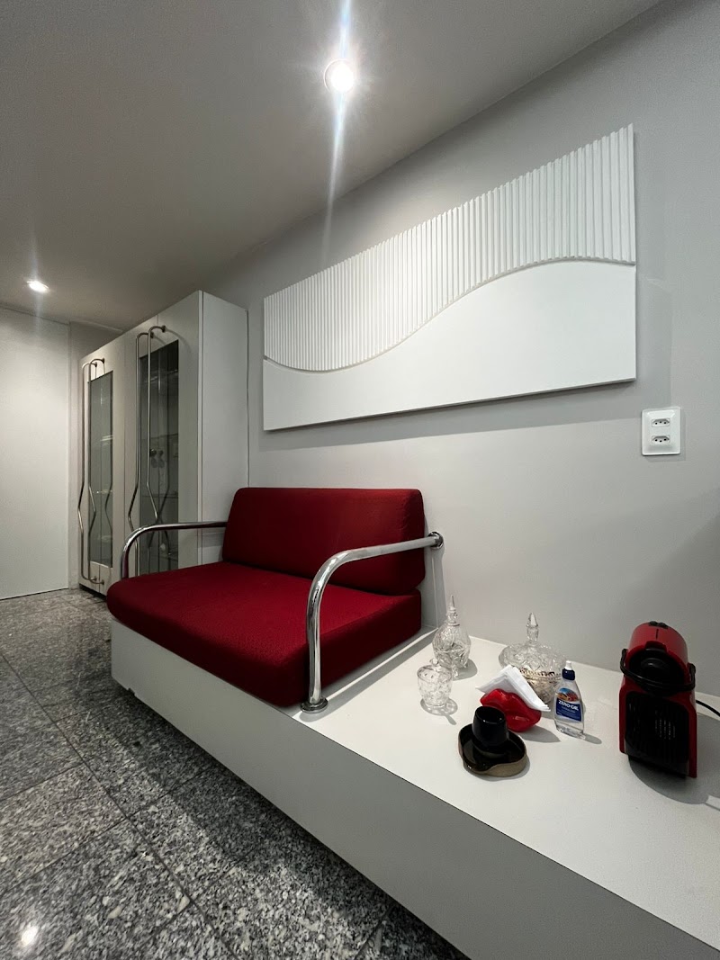 Dra. Maria Clara Girão - Odontologia Estética & Restauradora - foto 2