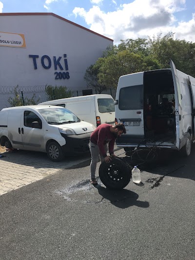 BOLLUCA OTO LASTİK YOL YARDIM - Oto Servisi