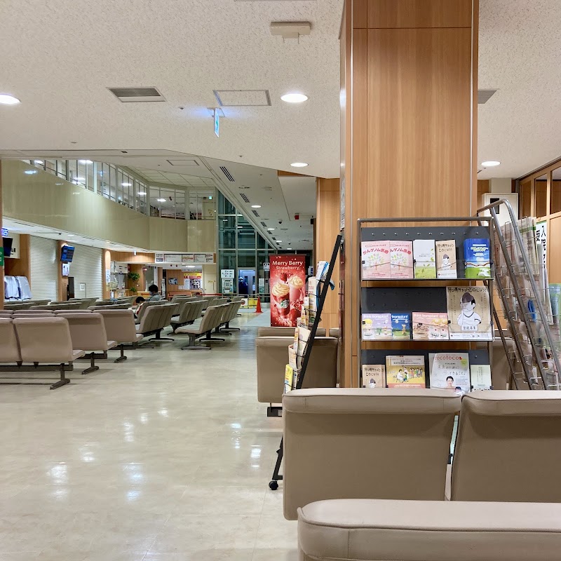 秋田大学医学部附属病院の外観