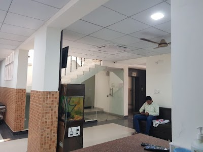 Akarsh Hospital | Best Gynaecology and Plastic Surgery Centre Hisar | Dr. Vishal Mohan Goyal | Dr. Meenakshi Goyal - Image 3