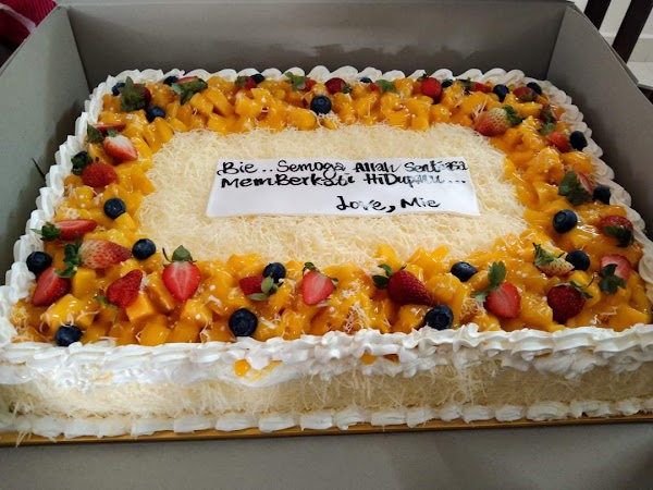 Ain Ayuni Bakery - Photo 1