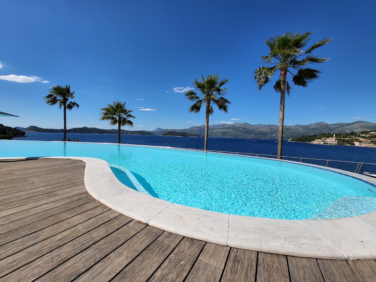 Lafodia Hotel & Resort — 4