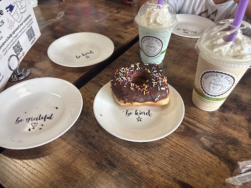 Maggie's Be Café photo 3