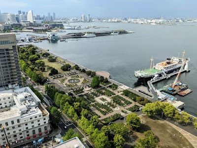 Yokohama Marine Tower - 5