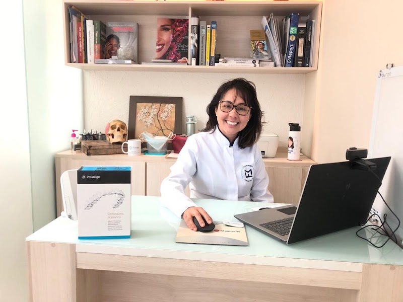 Dra Flávia Mitiko Ortodontista - foto 2