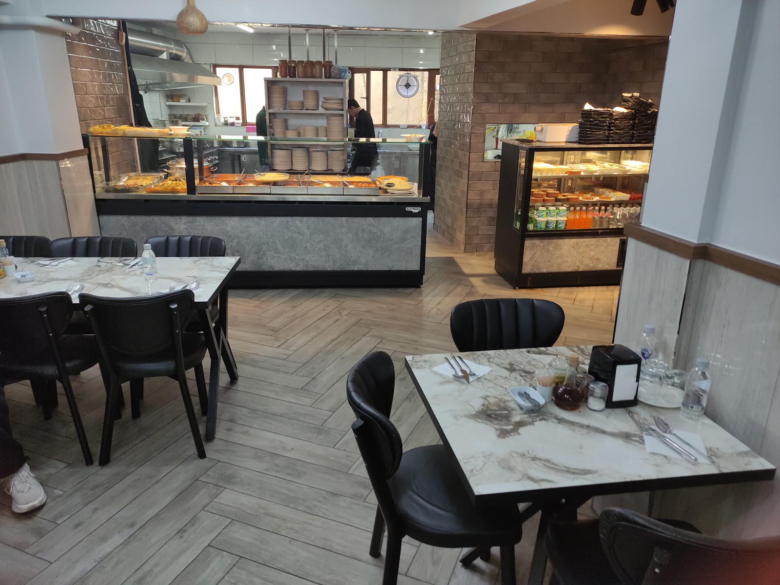 Mümin Usta Esnaf Lokantası mekanı