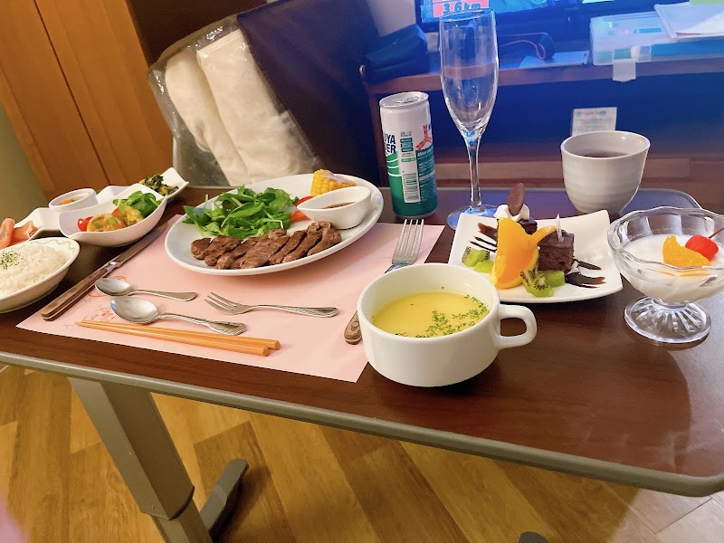 安座間産婦人科の外観